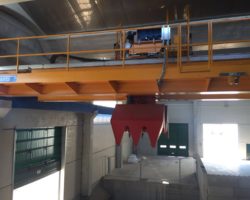 CARROPONTE PER STOCCARE E MOVIMENTARE IL MATERIALE CARROPONTE PER STOCCARE E MOVIMENTARE IL MATERIALE